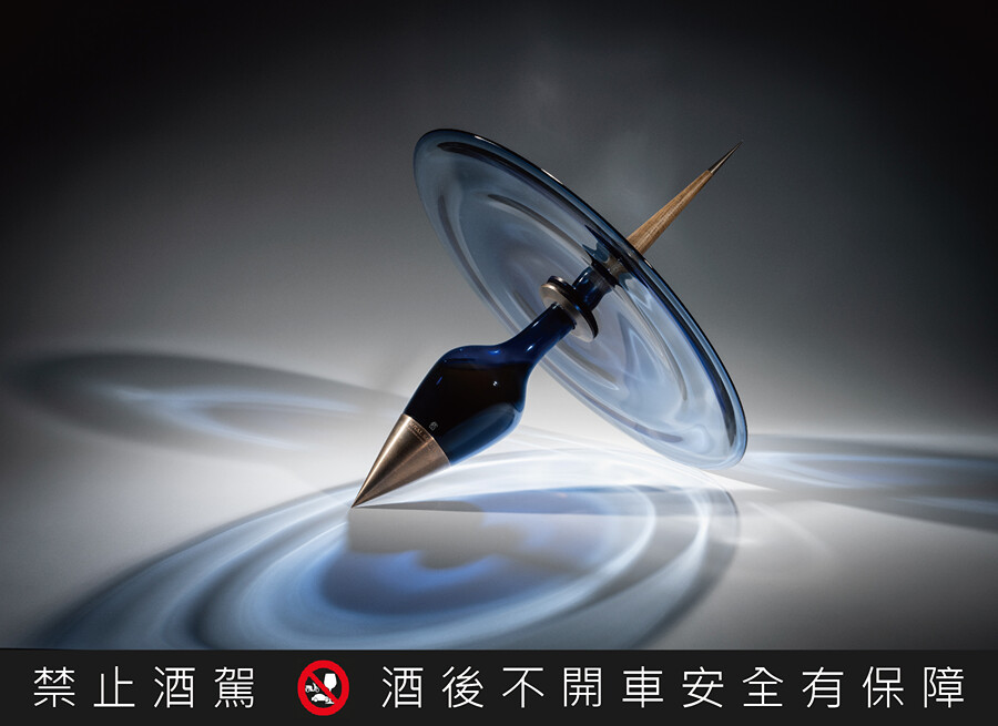 皇家禮炮53年藝術珍藏系列第二代登場！極致珍稀全球限量21瓶，超越