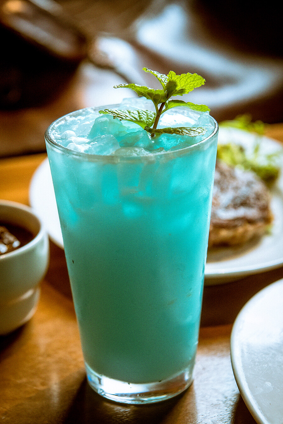 Sober Curious餐飲文化崛起！「Texas Roadhouse德州鮮切牛排」以豐富多元0酒精調飲迎接千禧世代新品味！ - 評酒趣