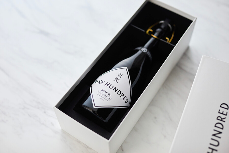 威登酒藏獨家引進開啟日本酒界極致奢華新篇章高級日本酒品牌『SAKE