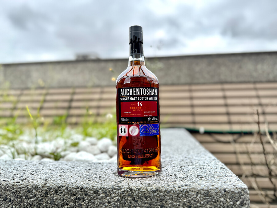 Auchentoshan 14年 シングルモルトウイスキー 700ml 台湾限定 Auchentoshan 14年 シングルモルトウイスキー 700ml 台湾限定